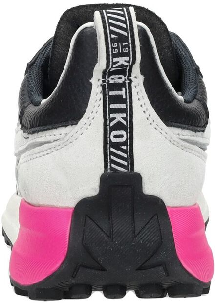 Detroit 99 Woman - large