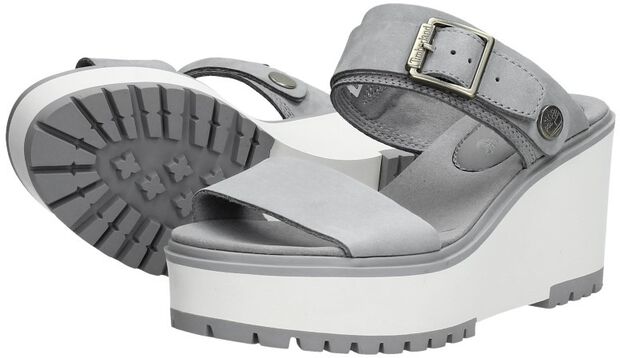 Koralyn Wedge - large