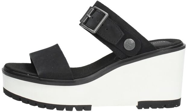 Koralyn Wedge - large