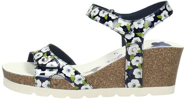 Julia Garden - large